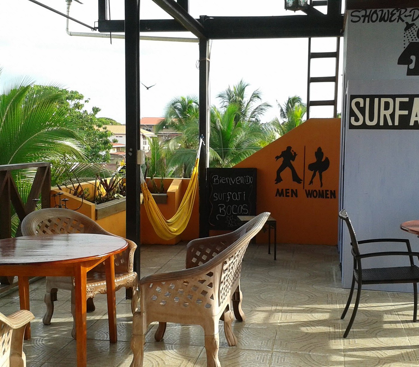 Opinión de Surfari Bocas | Análisis y reseña completa del surf en Bocas del Toro