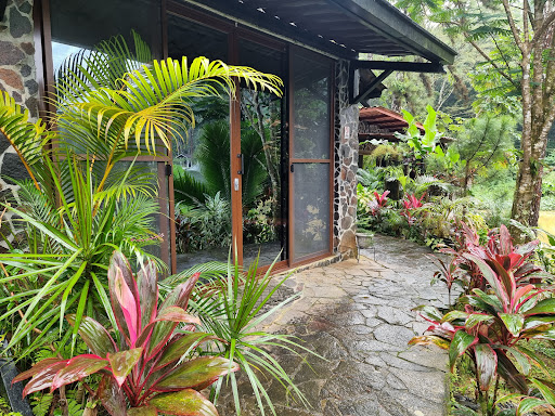 Cabañas De Cerro Azul