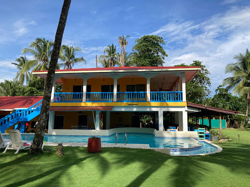 Las Lajas Beach Resort