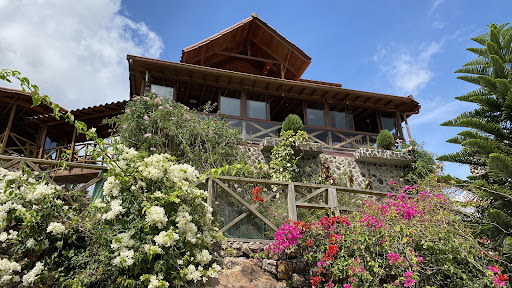 Cabañas Gavilan Guardián