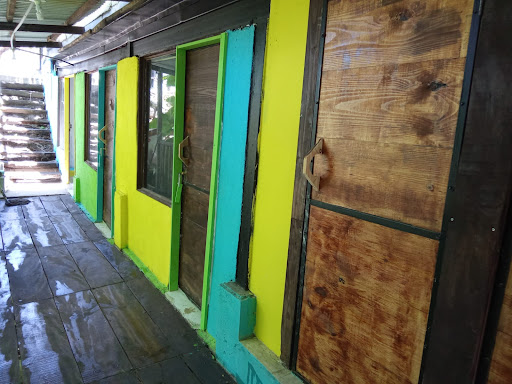 Colors Hostal
