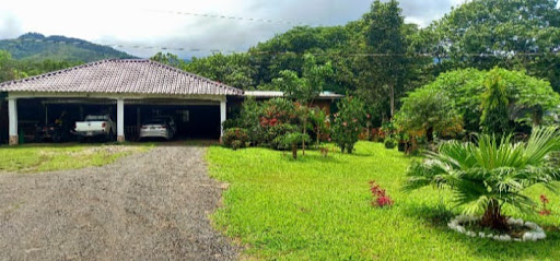 Hostal Rio escondido